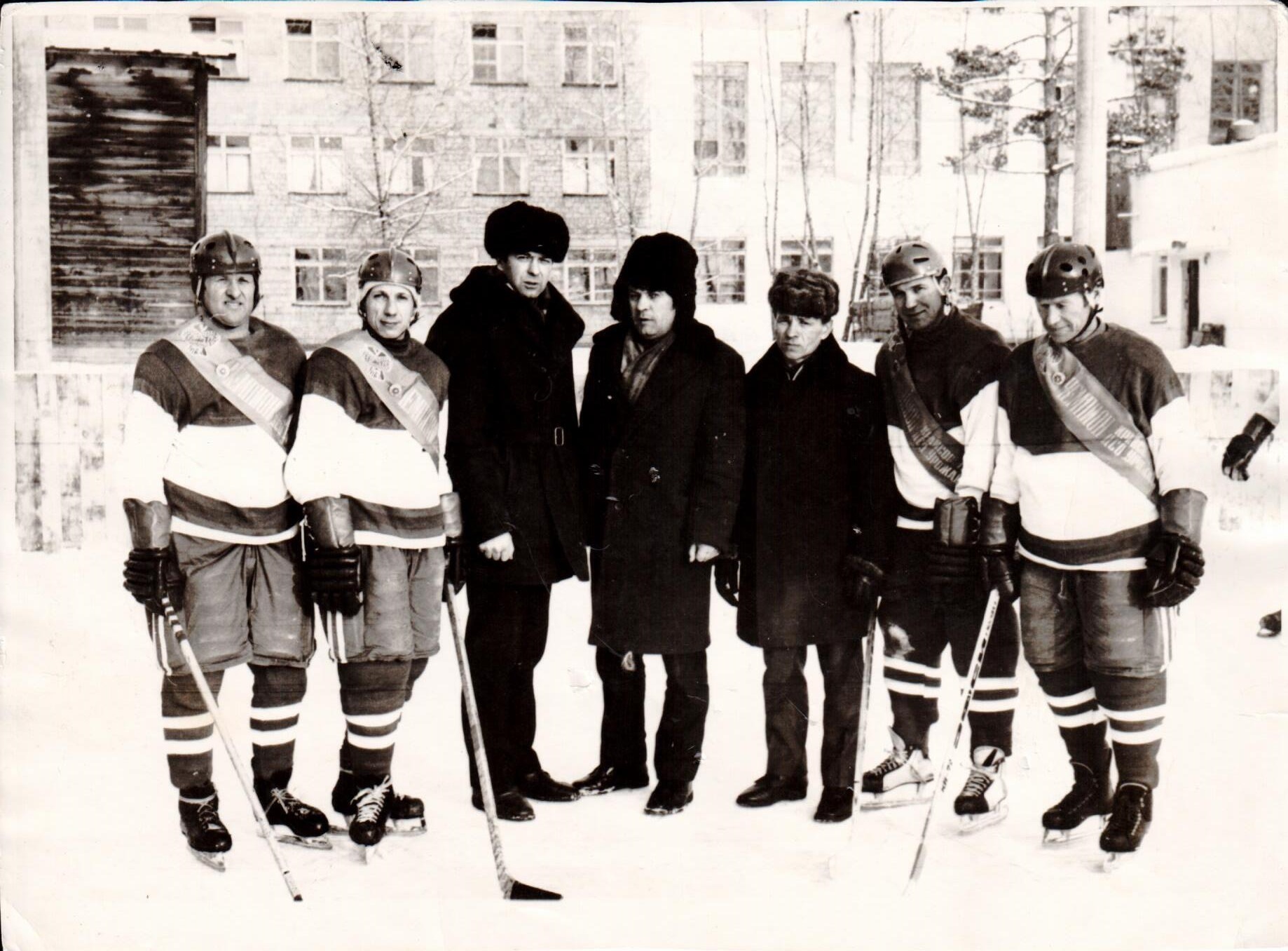 8хок. коробка у ремзавода 1970